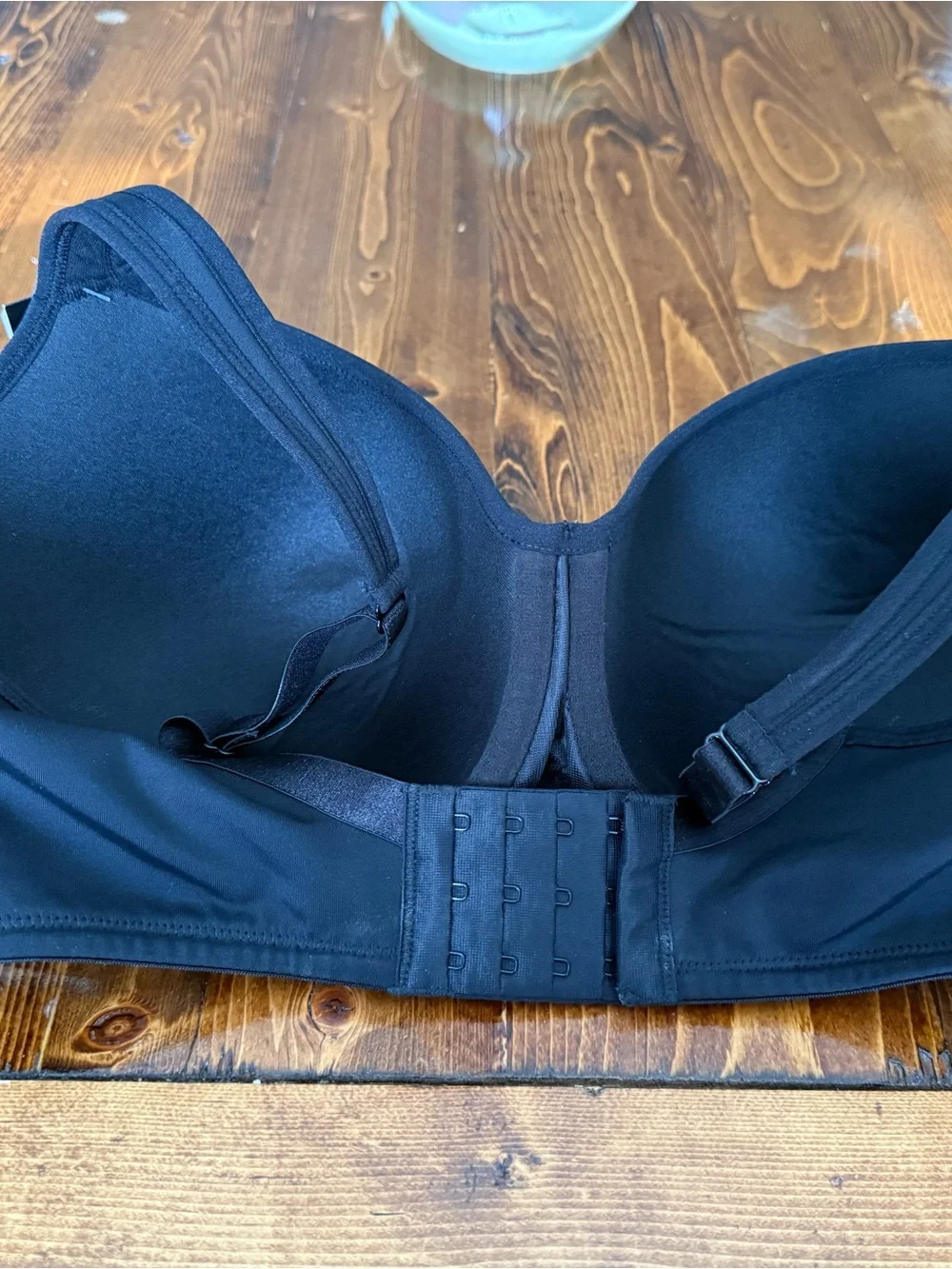 Essentials Bodywear Abbie Bra in Black - Picture 4 of 5
